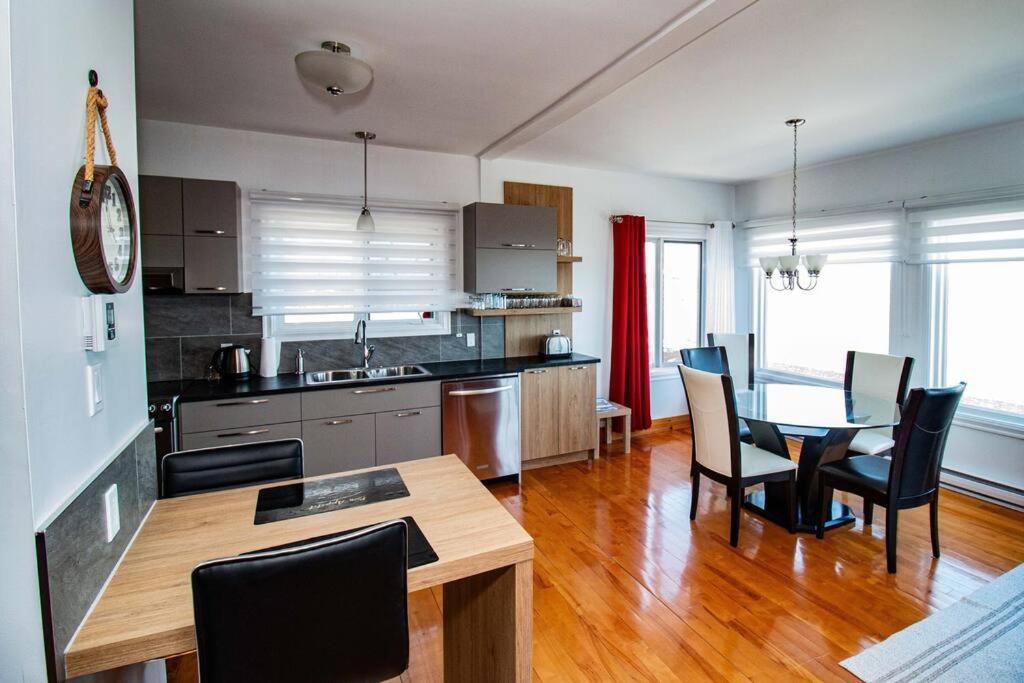 Villa Calypso Avec Vue Sur La Baie De Ste-Luce 滨海圣吕斯 外观 照片